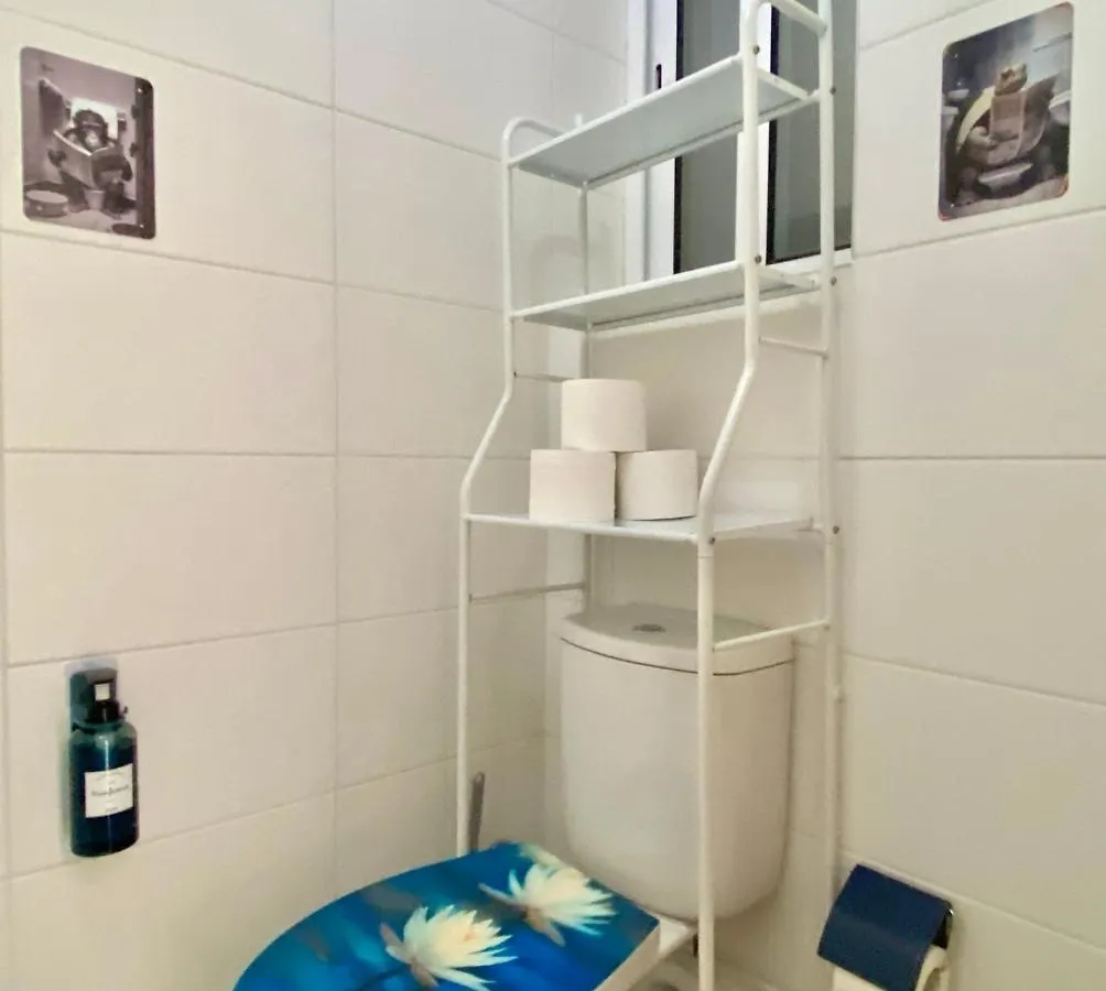Central- Private En-Suite With Balcony In Shared Residence Pietà 0*,